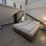 בית הארחה Gaestehaus Rur *