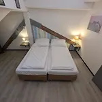 בית הארחה Gaestehaus Rur