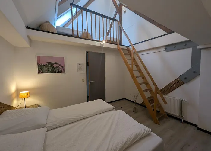 Gaestehaus Rur Πανσιόν Μονσάου